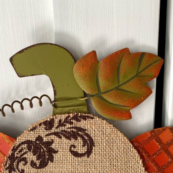 🌟 LAST CALL!!! 🌟 LIKE NEW! Homegoods 'Give Thanks' Fall Pumpkin Sign - Picture 4 of 7